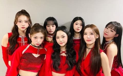 《放學後的心動》的「她」被譽為KARINA和JENNIE的綜合體！怪物新人登場！