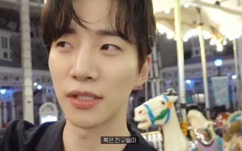 2PM 俊昊公開遊樂園VLOG！見遊樂園現狀高喊：不敢置信！
