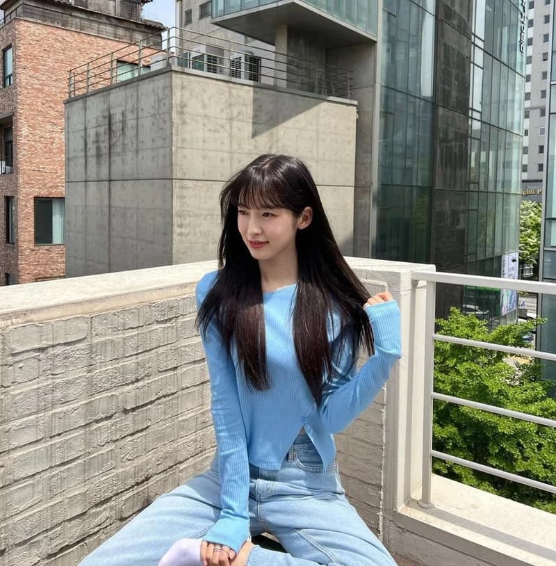 Image Source_Instagram |ye._.vely618
