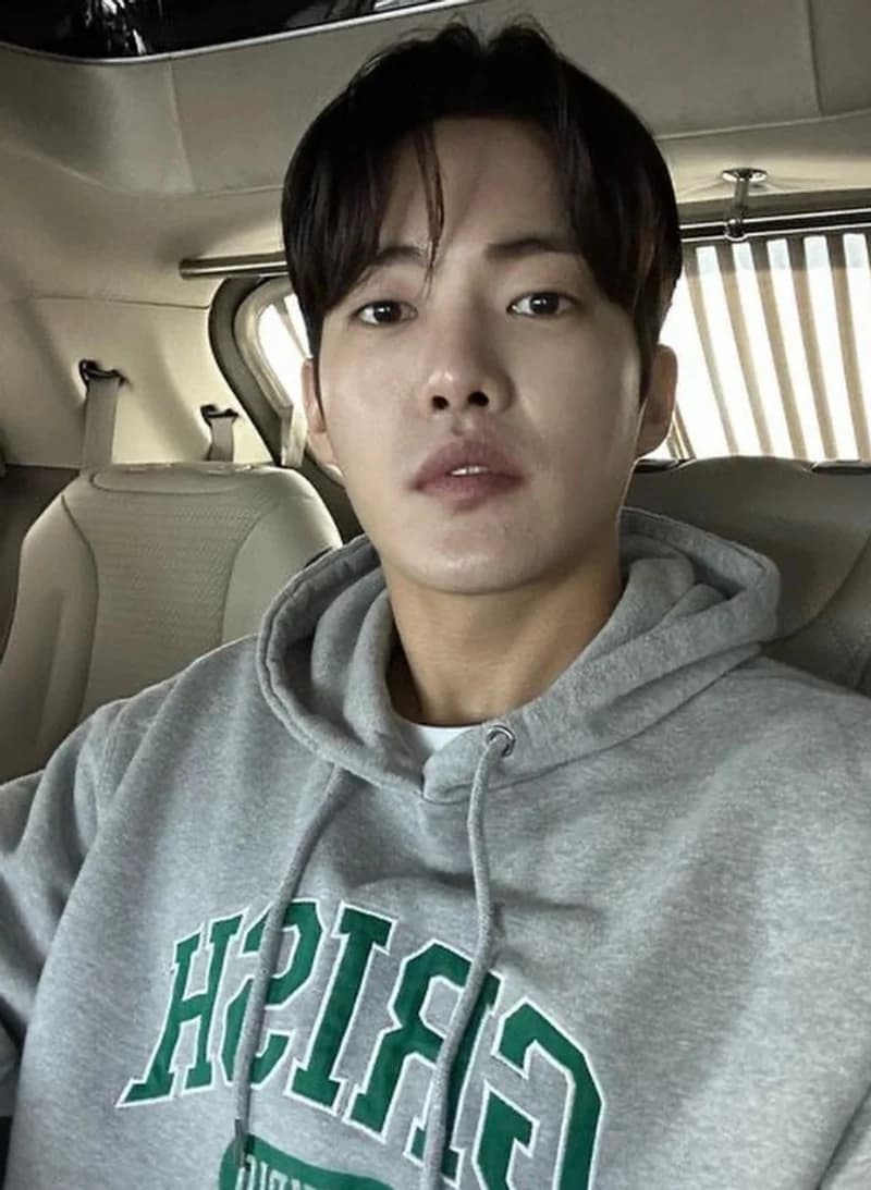 Image Source Instagram|kimgunwoo____