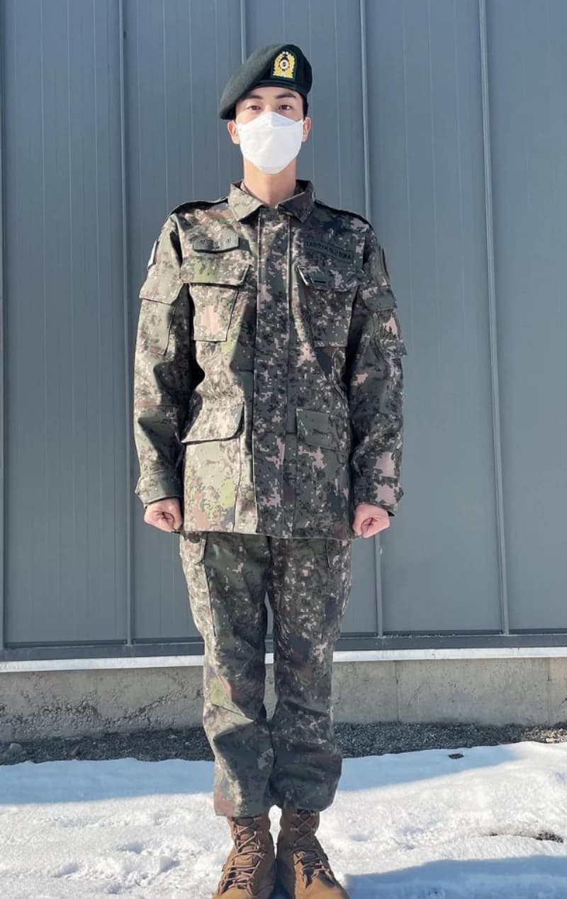 Image Source l Weverse