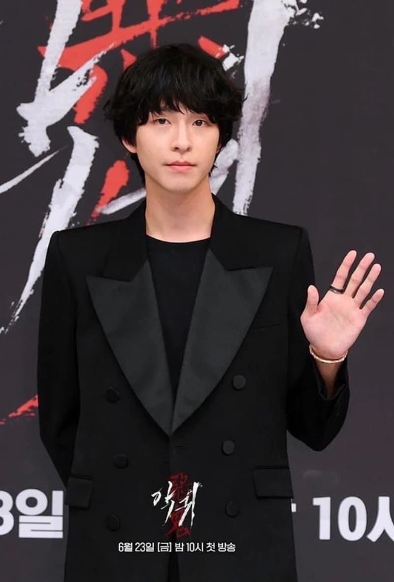 Image Source l sbsdrama.official