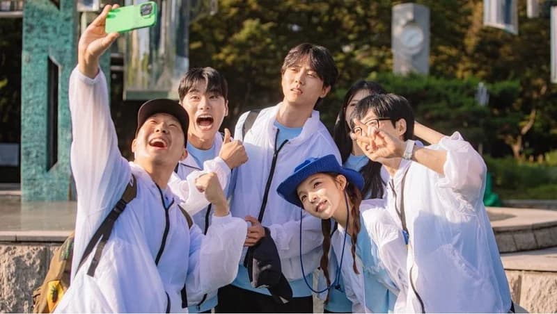 Image Source_Instagram |hangout_with_yoo