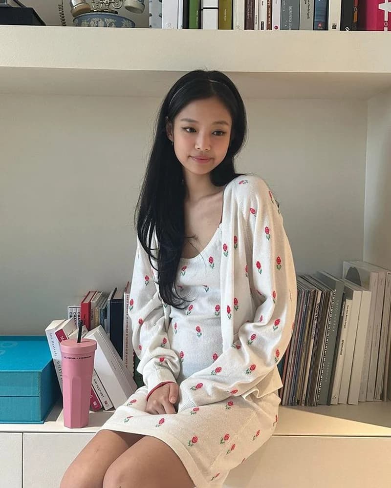 Image Source Instagram|jennierubyjane