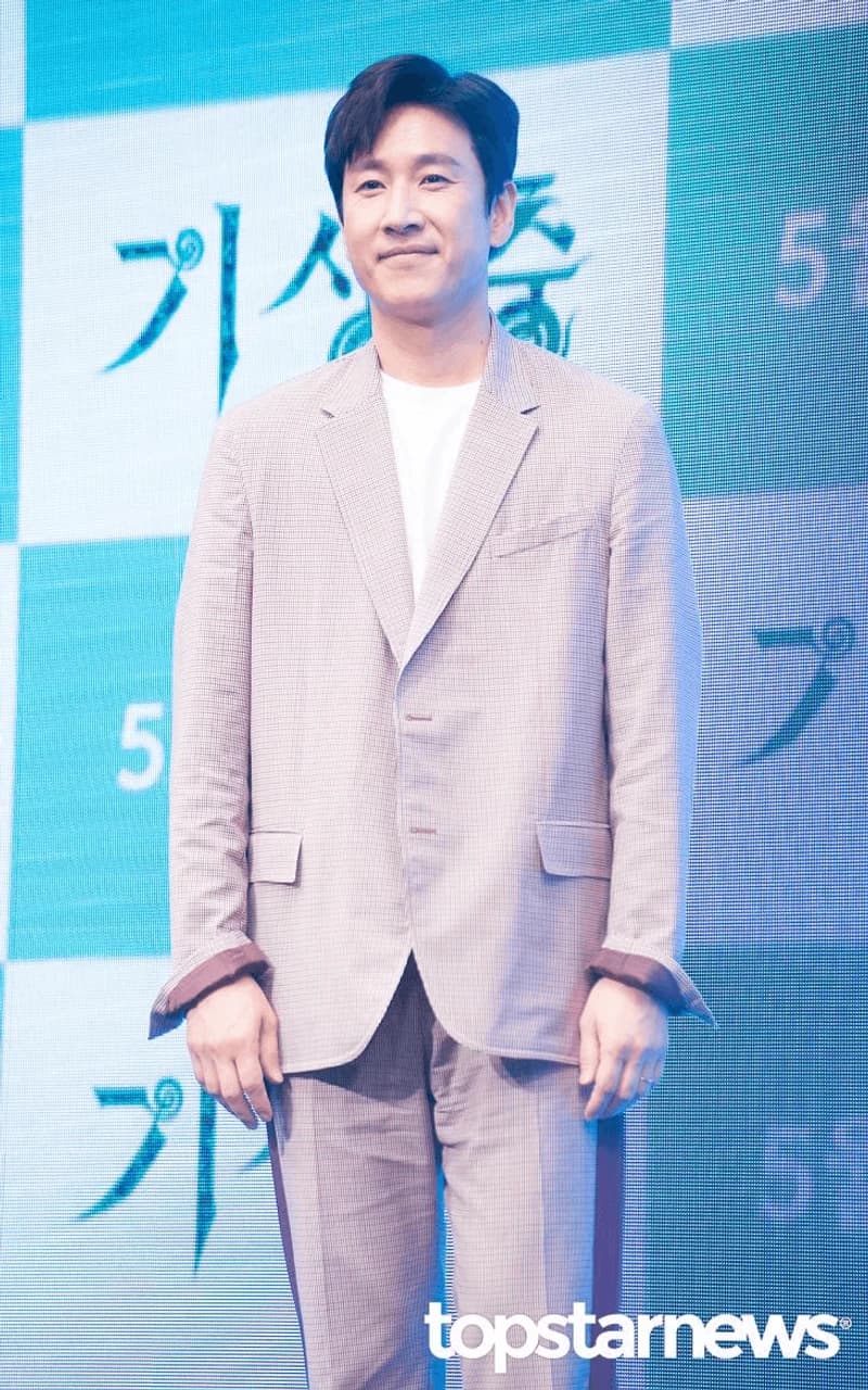 Image Source l topstarnews