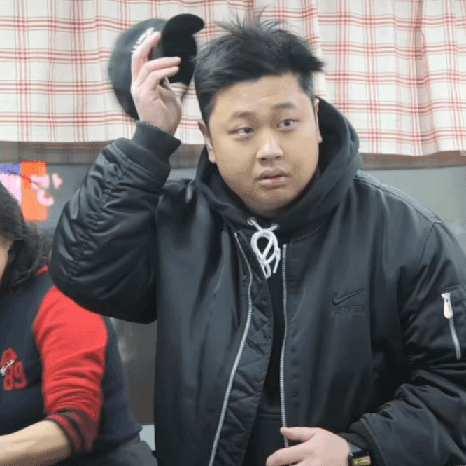 韓娛熱議-偶然看到安成宰主廚的尹男老主廚反應