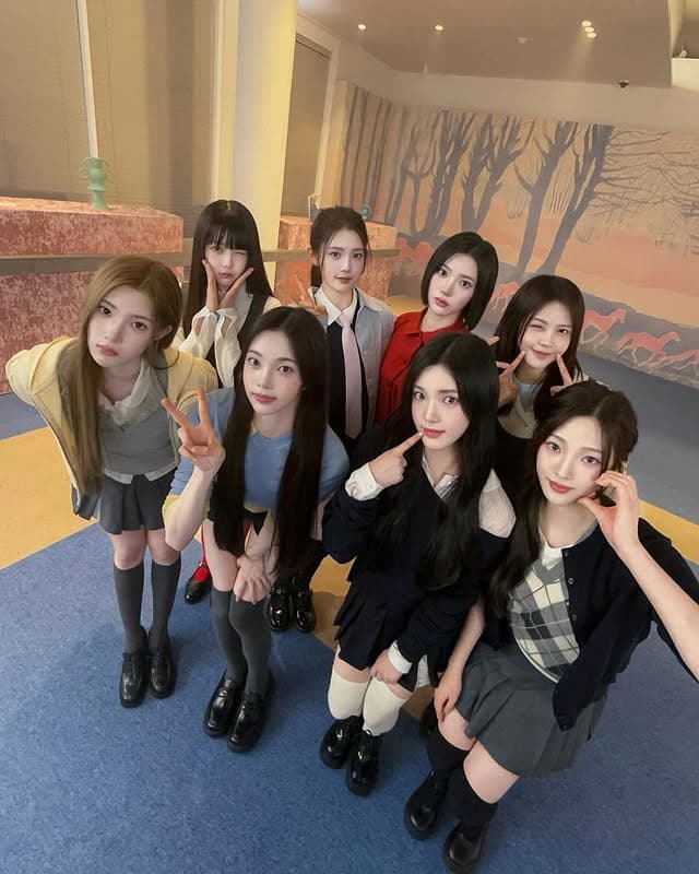 韓娛熱議-Hearts2Hearts首次進入 Melon Top 100