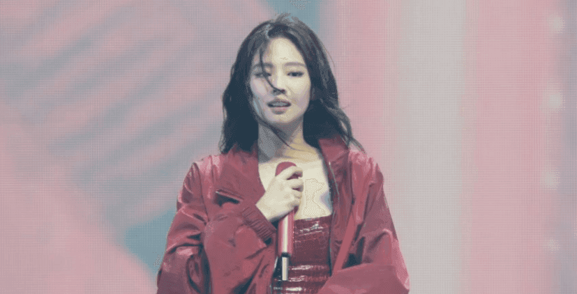 韓娛熱議-Coachella 舞台結束後 Jennie 的表情