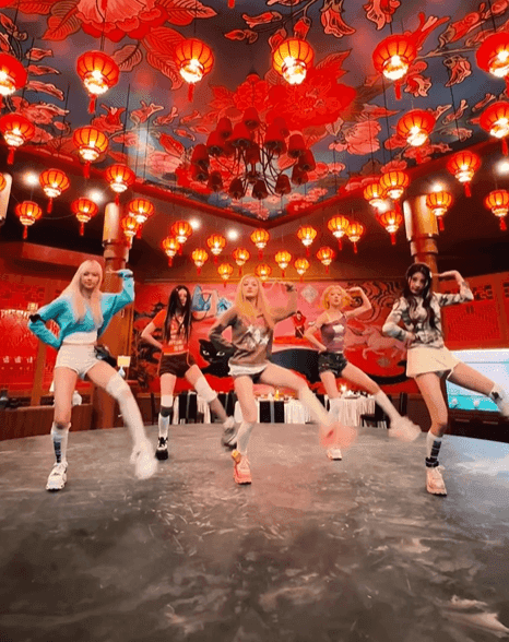 韓娛熱議-ILLIT新歌<it's Me>衝上 Melon 第 12 名