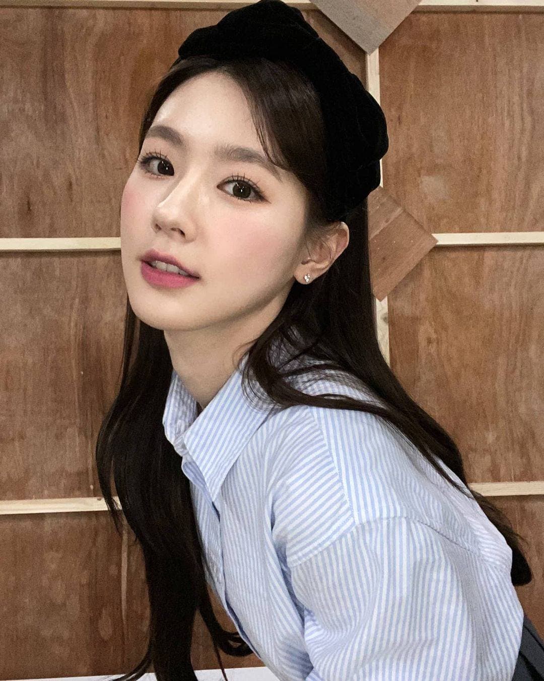instagram | official_g_i_dle