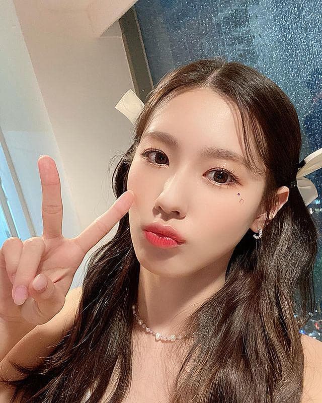 instagram | official_g_i_dle