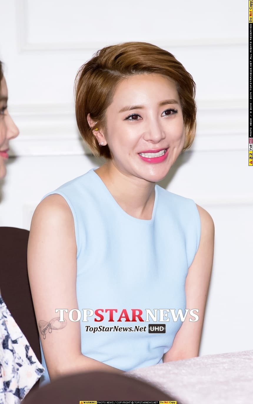 topstarnews