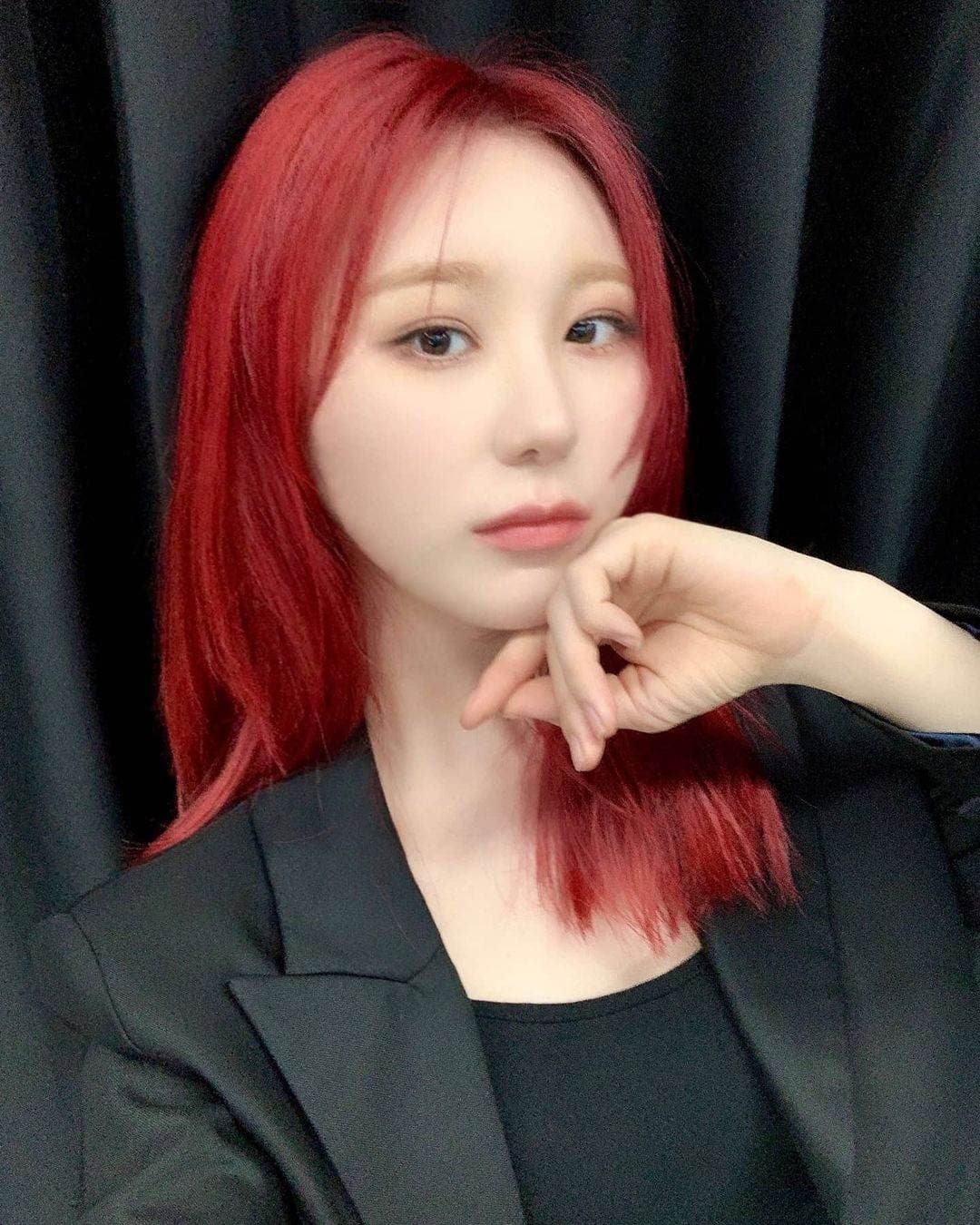 Image Source instagram | IZ*ONE