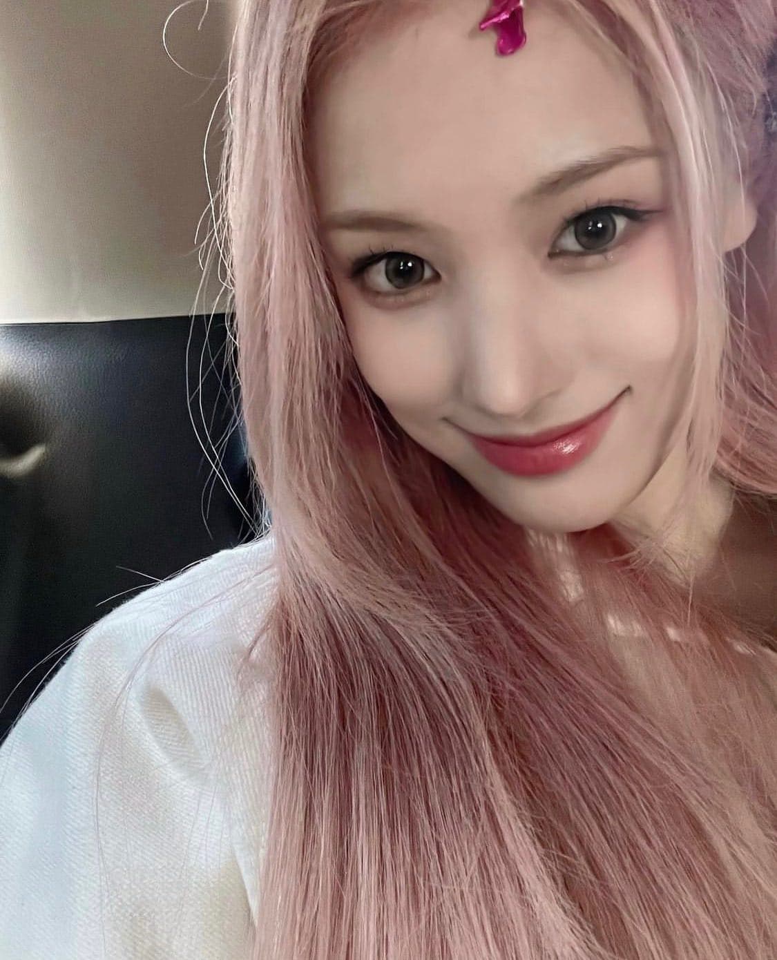 Image Source ：Instagram | nmixx_official