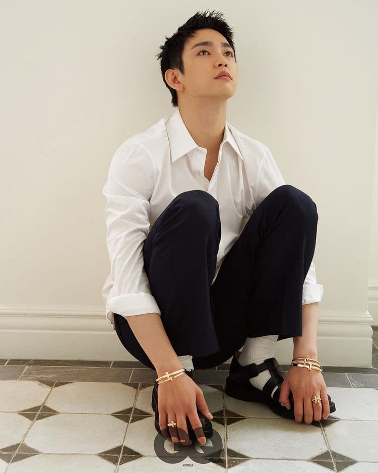 image source-instagram@jinyoung_0922jy