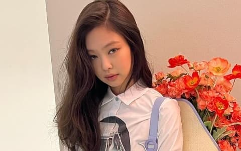 Jennie獨佔YG家族的寵愛!一句話讓Mino認真玩遊戲&李燦赫主動送禮物