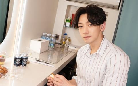 Rain看新年運勢時得到了意外的消息⋯⋯大驚坦言:「我去年做了個胎夢!」