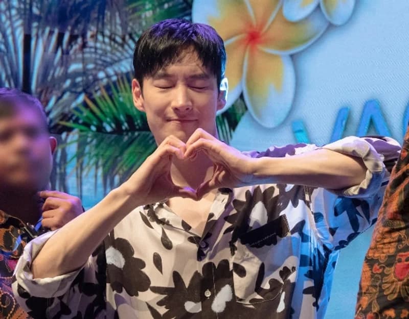 Image Source Instagram|leejehoon_official