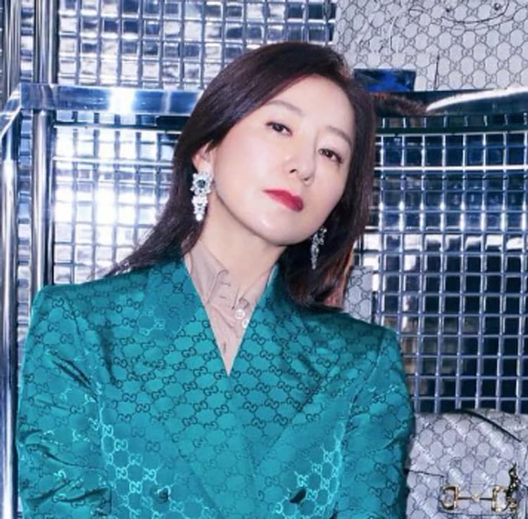 Image Source_Instagram | heeae_official