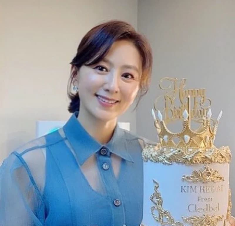 Image Source_Instagram | heeae_official