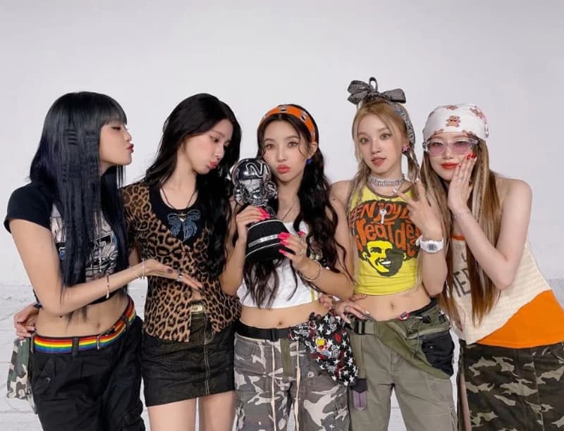 source|(G)I-DLE IG
