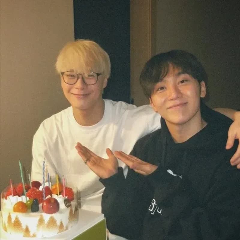 Image Source_Instagram | pledis_boos