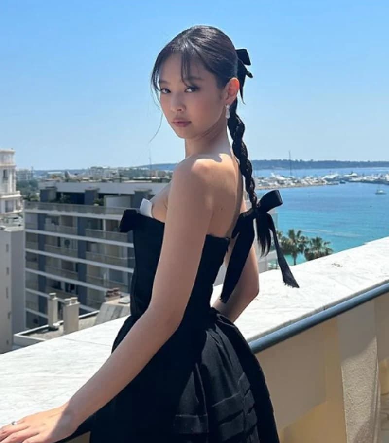 Image Source_Instagram | jennierubyjane