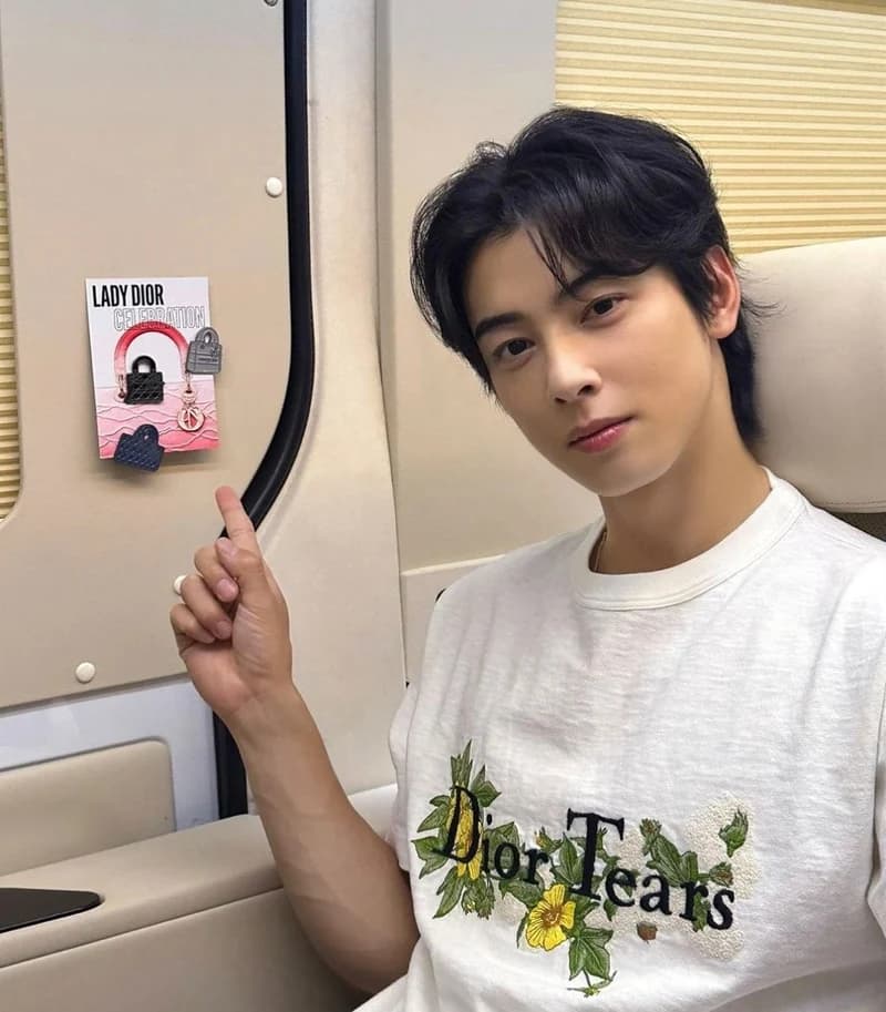 Image Source_Instagram |eunwo.o_c
