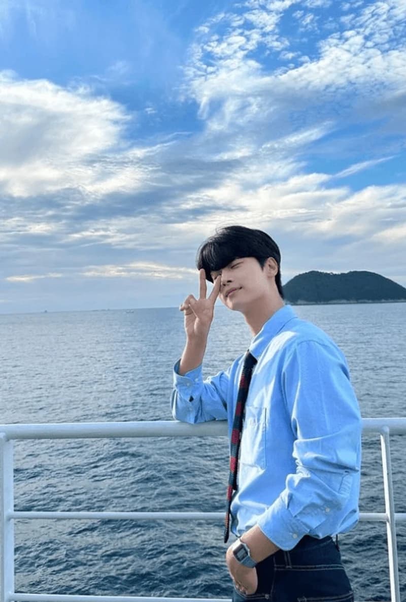 Image Source Instagram|achahakyeon