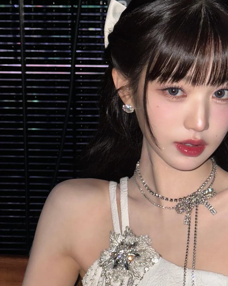 Image Source l IG 장원영