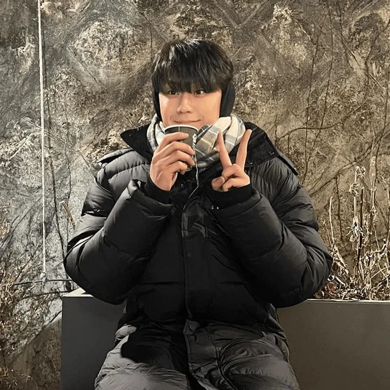 Image Source Instagram|ldh_sky