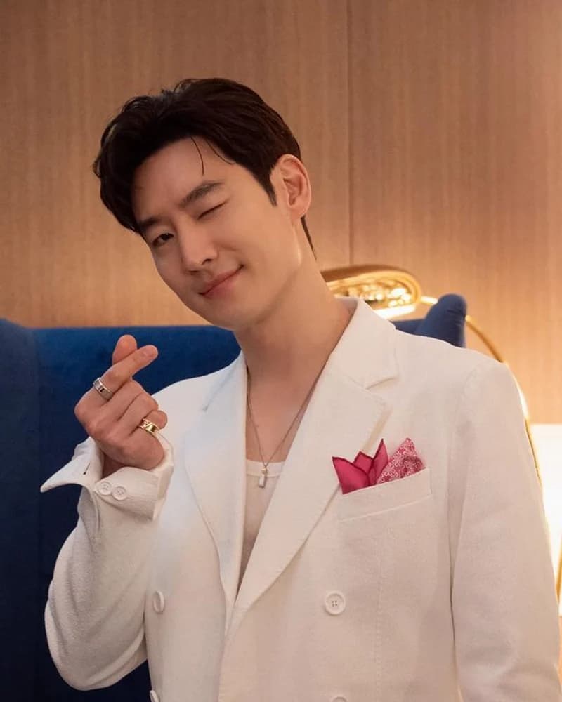 Image Source_Instagram | leejehoon_official