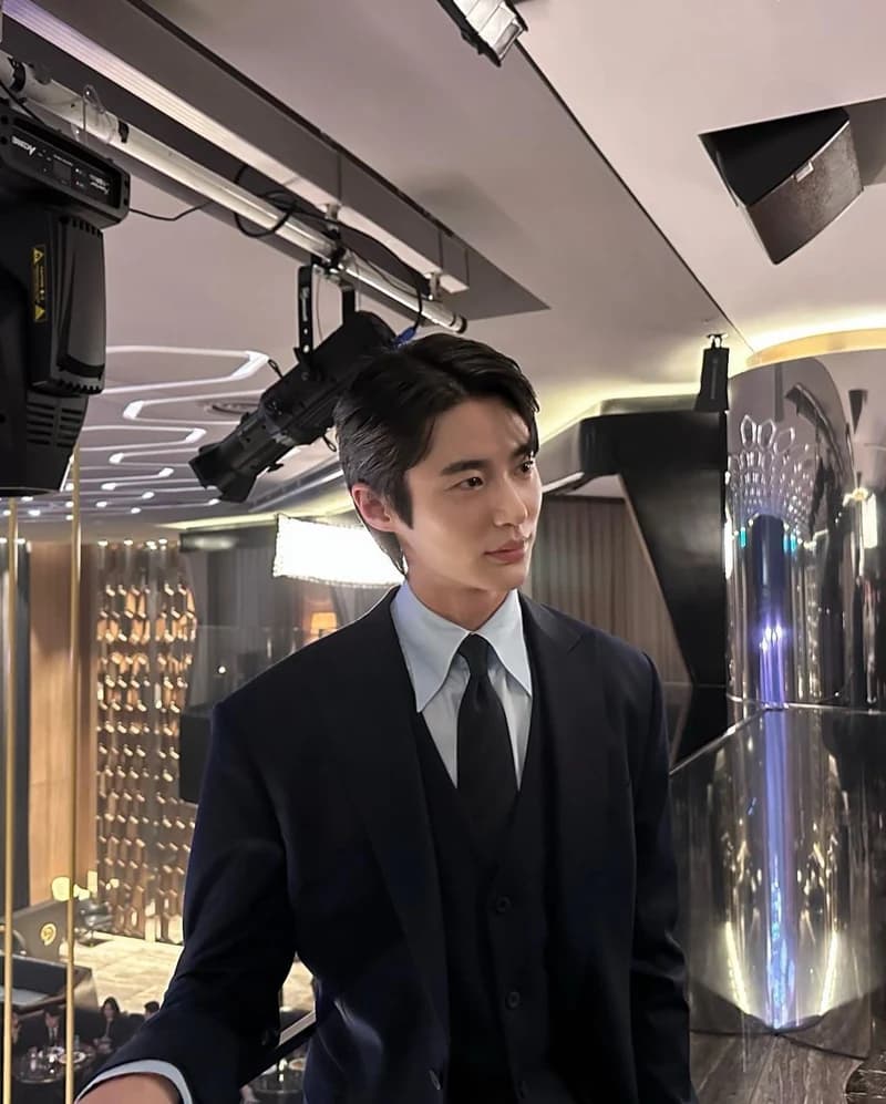 Image Source:IG l byeonwooseok
