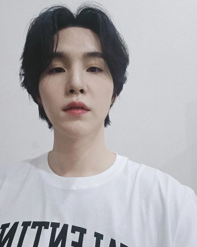 Image Source :instagram | agustd