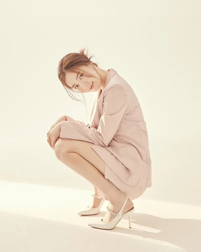 Image Source:instagram | hwayoung_ryu_93