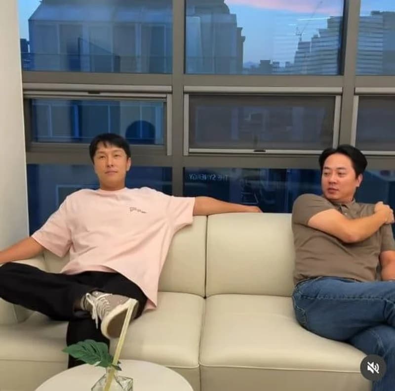 圖片來源:金烔完SNS