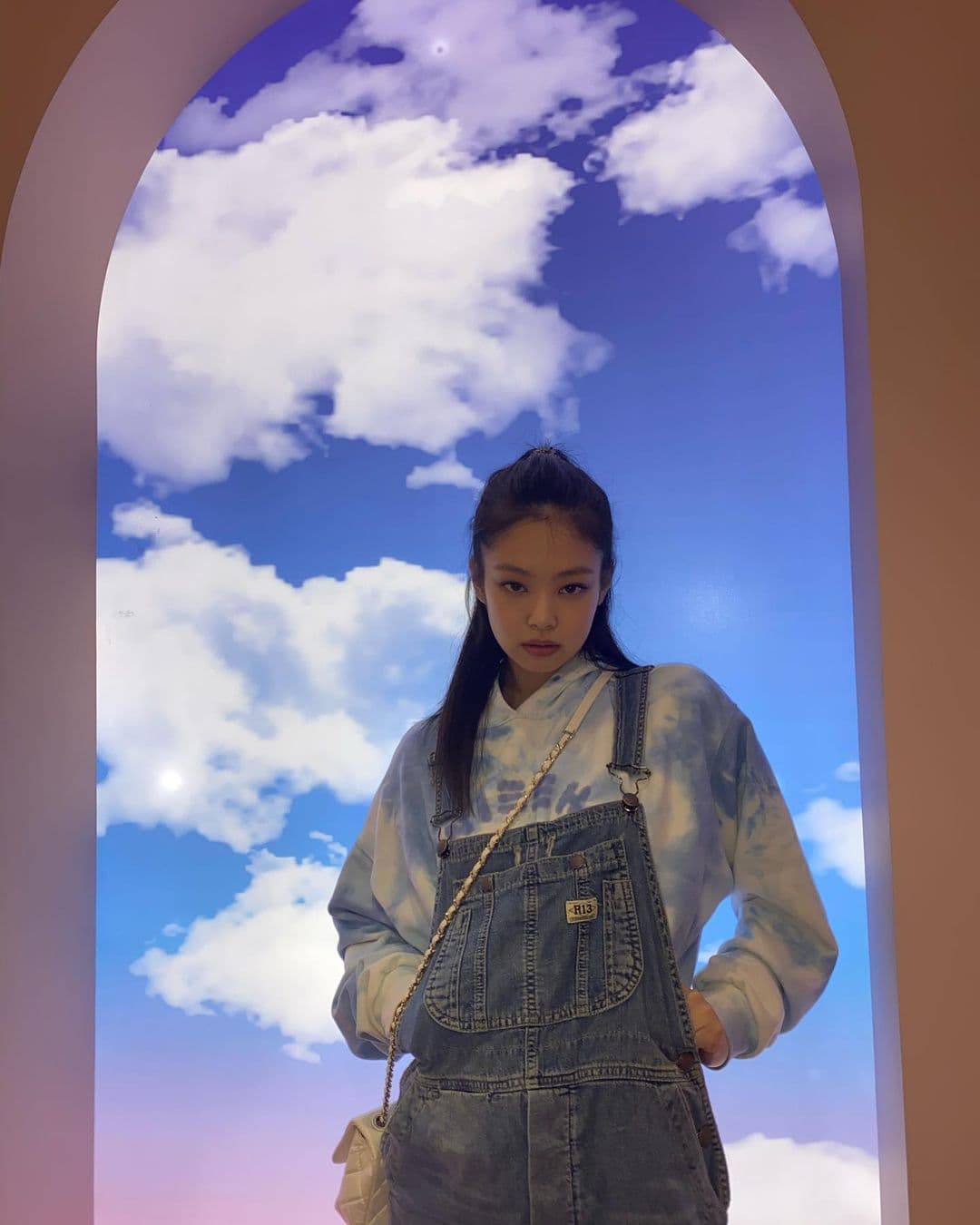 Image Source IG | jennierubyjane