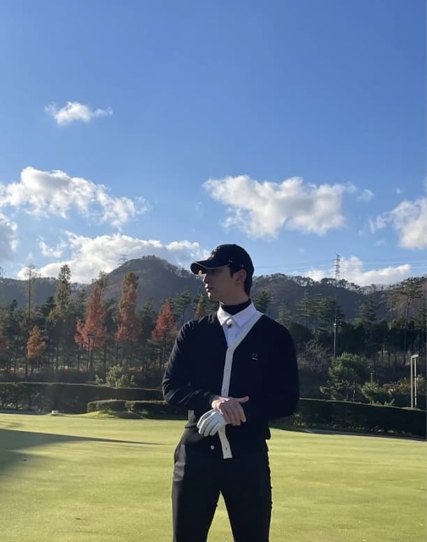 Image Source_Instagram | hwang_chan222