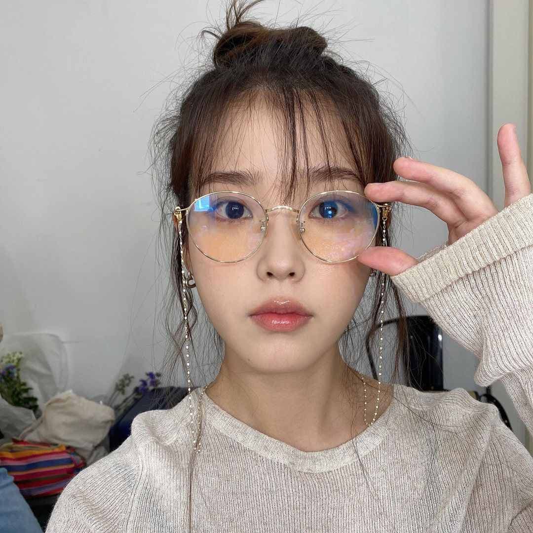 Image Source instagram | dlwlrma