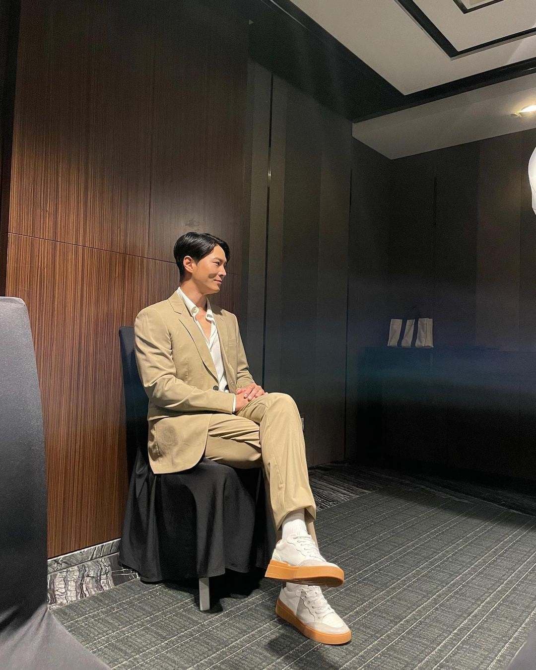 Image source_instagram|zu.won_moon.jun.won