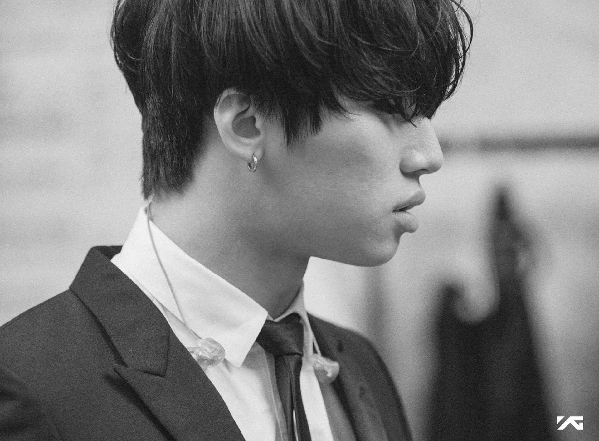 image source-facebook@BIGBANG