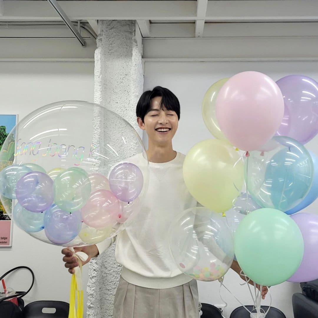 Image source_Instagram | hi_songjoongki
