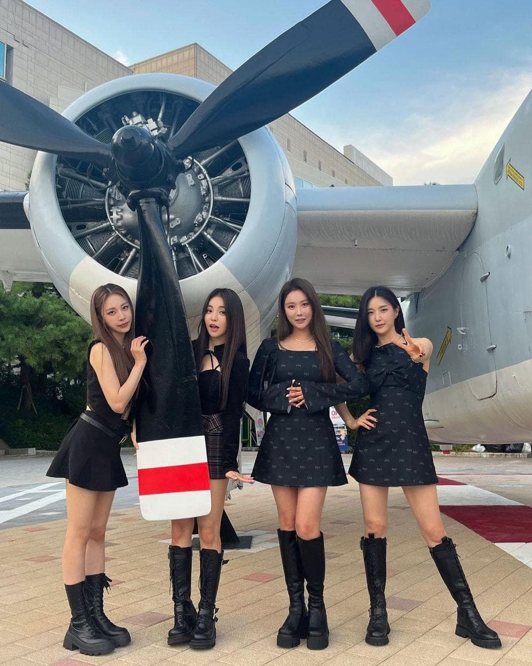 Image source_Instagram | bravegirls.official