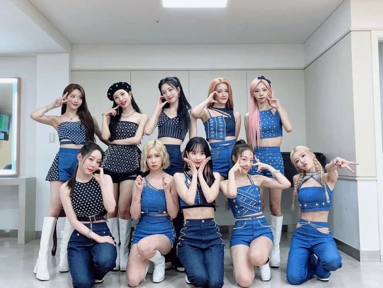 Image source_Instagram | wjsn_cosmic