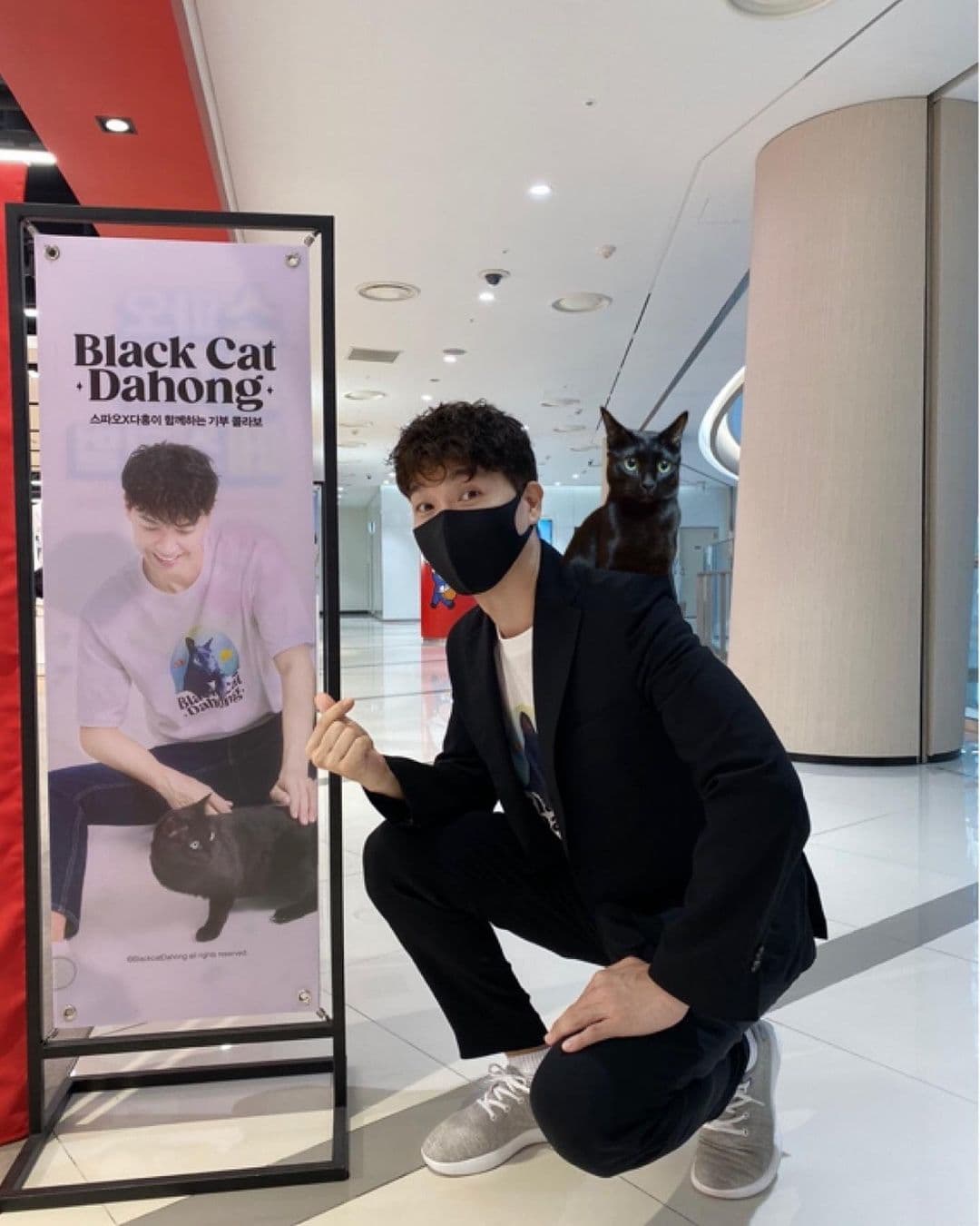 Image source_ Instagram | blackcatdahong