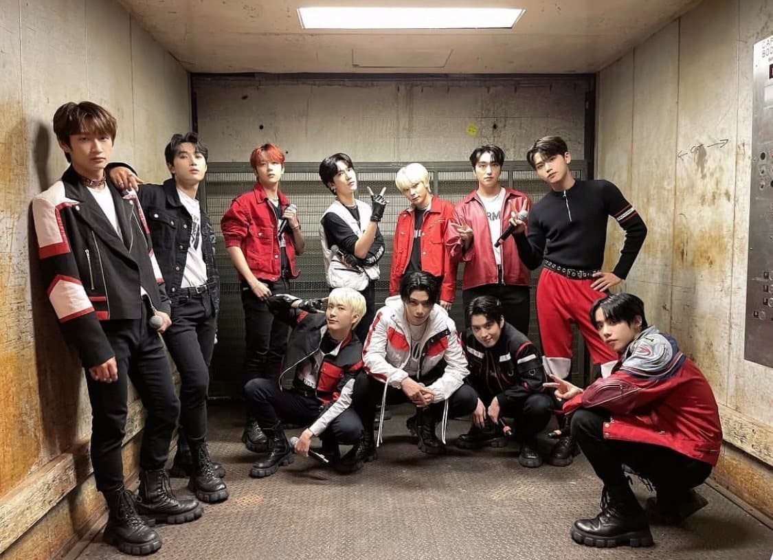 image source_instagram|omegax_official