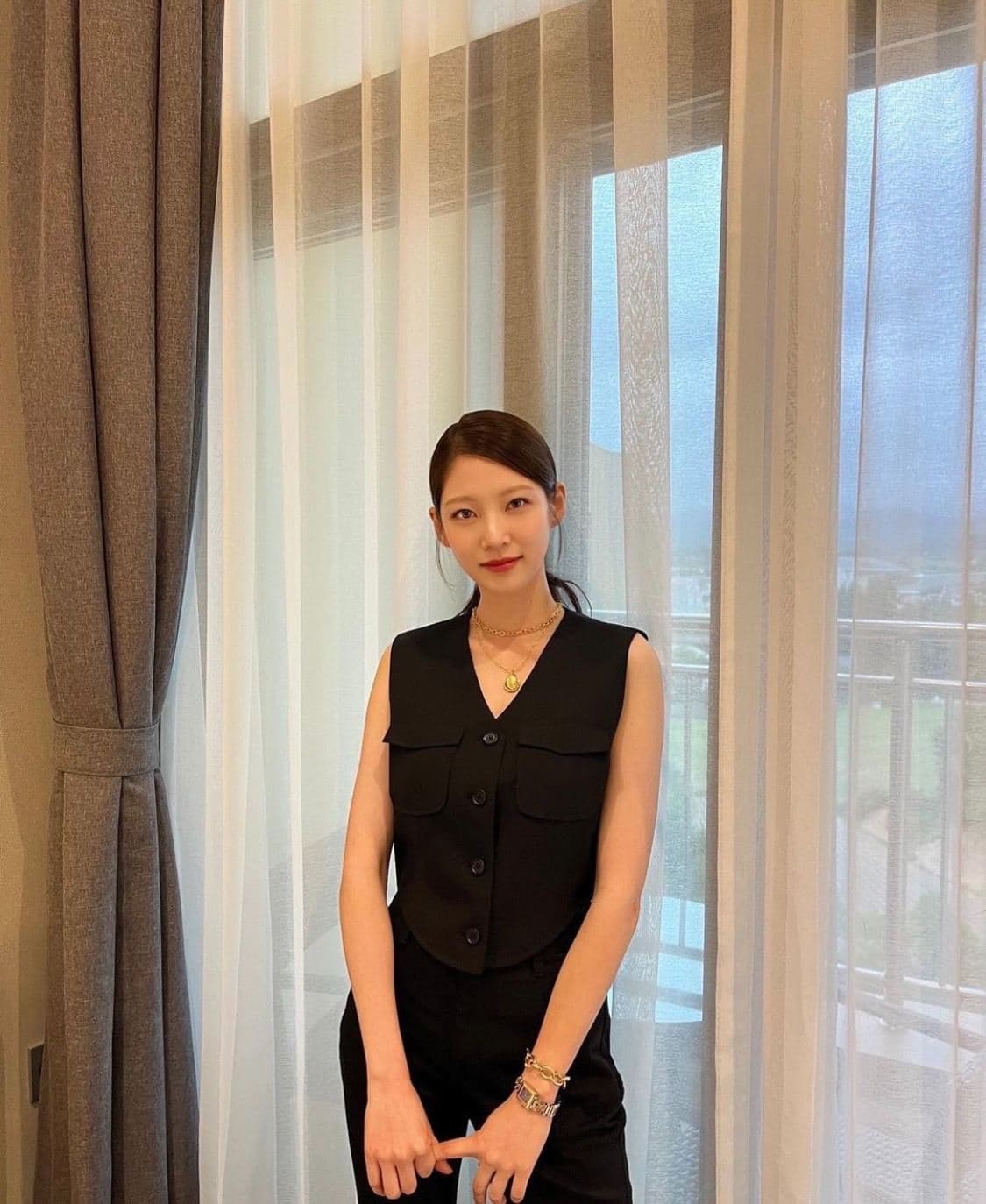image source_instagram|0seungyeon