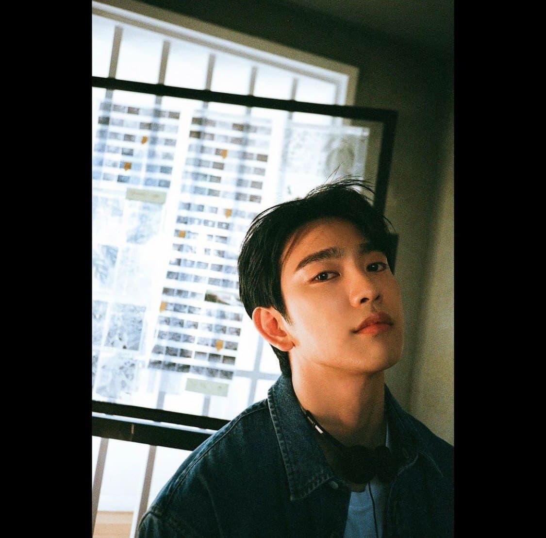 image source_instagram|jinyoung_0922jy