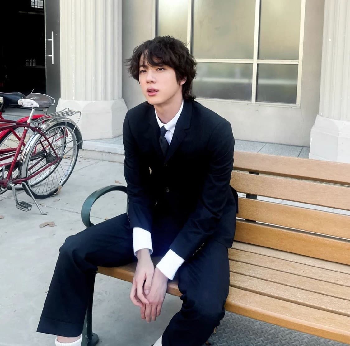 image source_instagram|jin