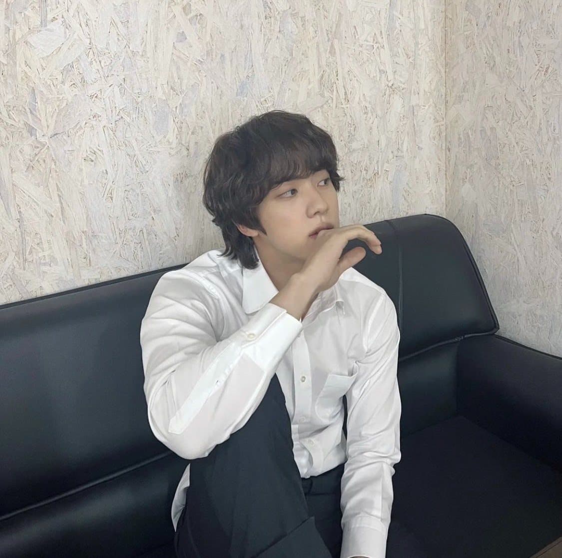 image source_instagram|jin